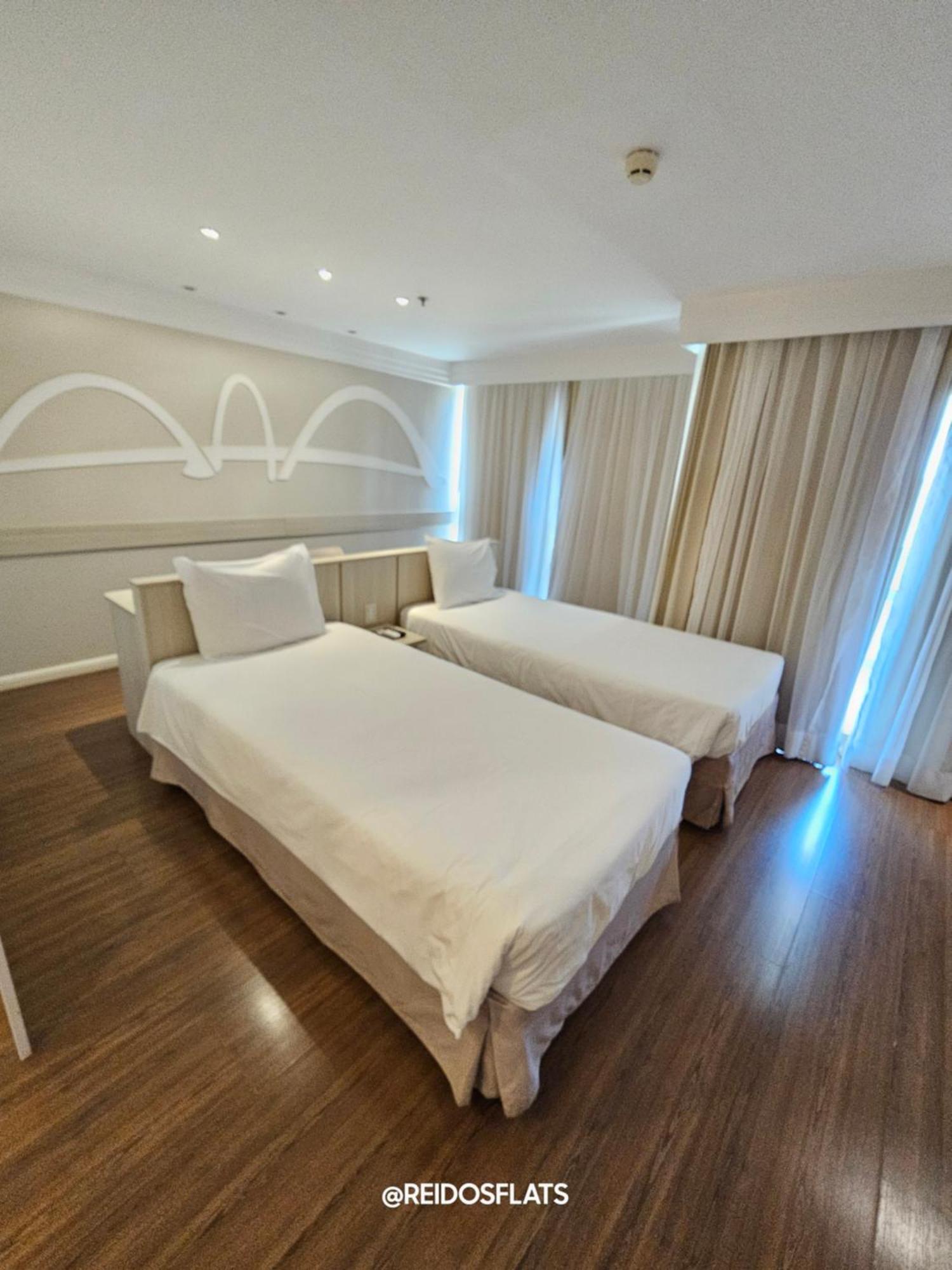 Flat Mercure Brasilia Lider By Rei Dos Flats Exterior photo